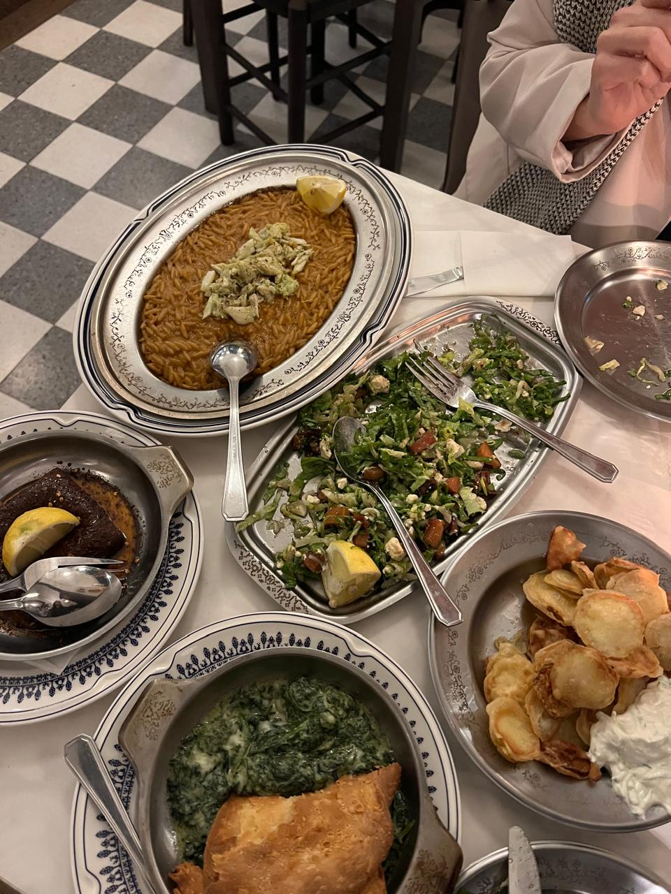 a guide to eating & drinking in athens