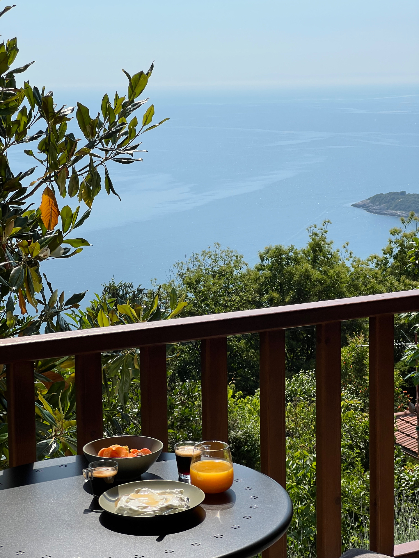 om living - slow living in pelion